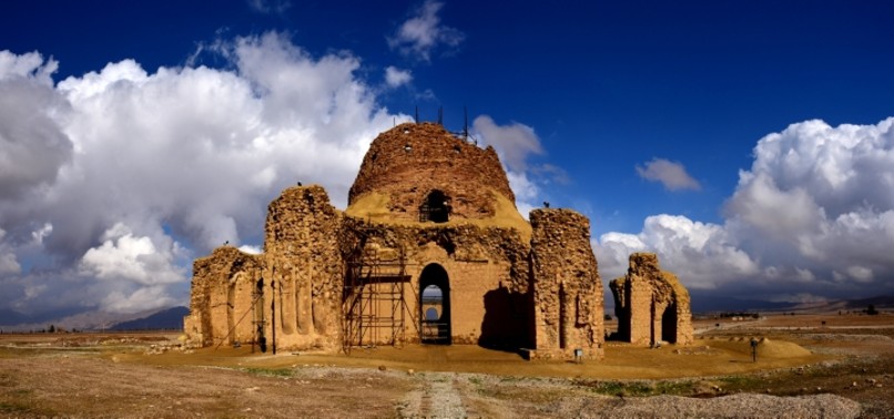 UNESCO ADDS 8 PRE-ISLAMIC IRANIAN ARCHEOLOGICAL SITES TO WORLD HERITAGE LIST