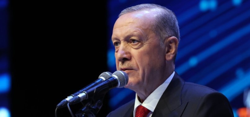 ERDOĞAN EXTENDS WISHES ON OCCASION OF COMMEMORATION OF ATATURK, YOUTH AND SPORTS DAY