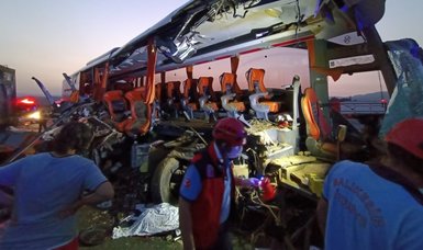 Bus crash claims at least six lives in Turkey's western Manisa province
