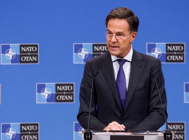 NATO's Mark Rutte: Russia is massing a large army