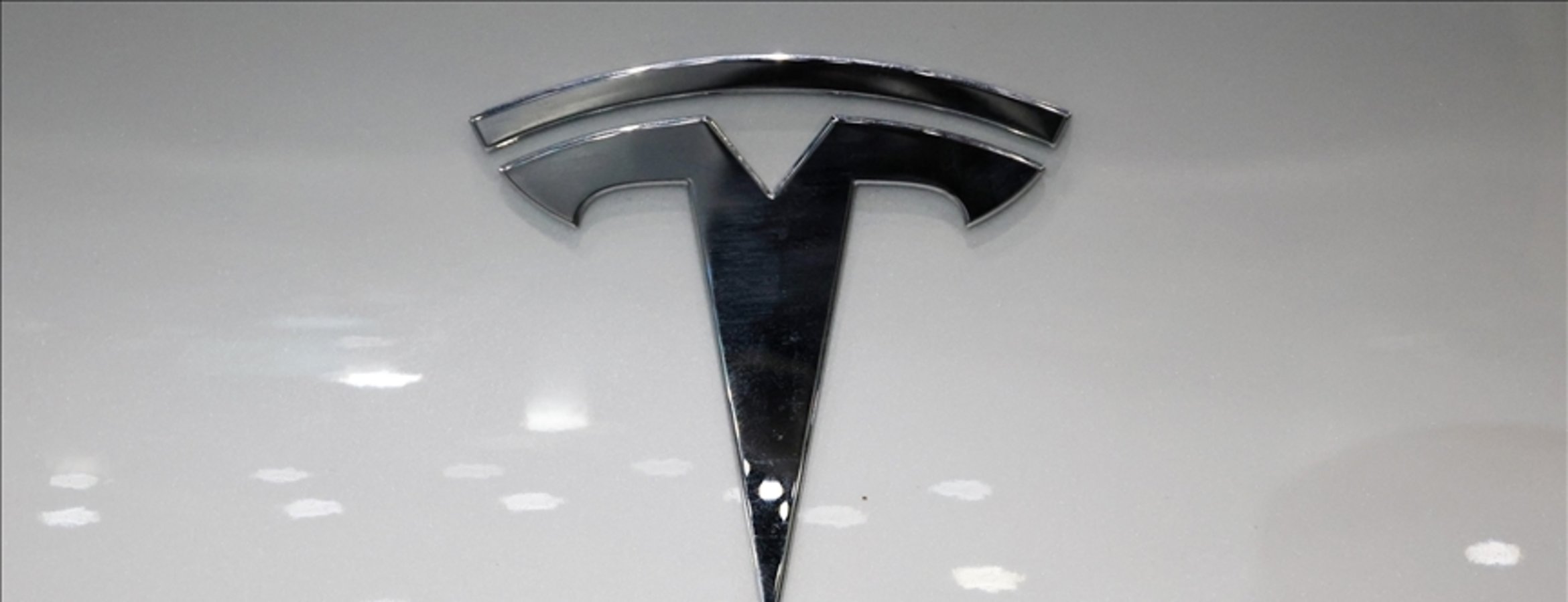 Tesla, 2024’te daha yavaş bir büyüme öngörüyor