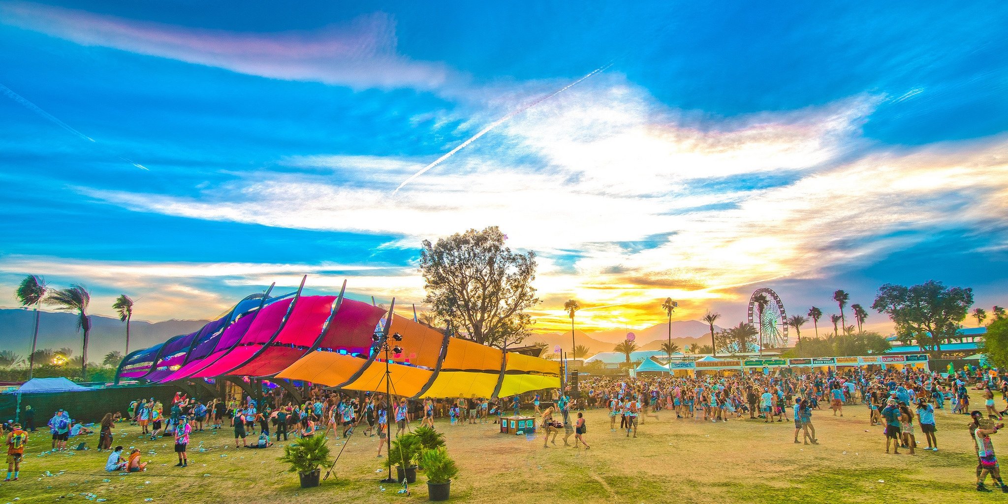 COACHELLA’YA CORONA VİRÜS ENGELİ