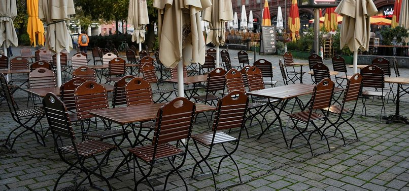 GERMANY TO KEEP RESTAURANTS, HOTELS CLOSED UNTIL JAN. 10