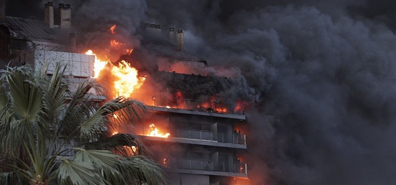 SPAIN: 4 DEAD, 15 MISSING AFTER RESIDENTIAL BUILDINGS GO UP IN FLAMES IN VALENCIA