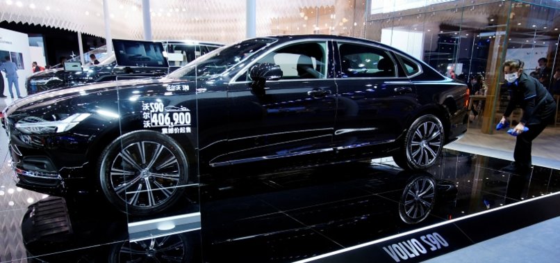 VOLVO CARS ANNOUNCES IPO TO RAISE NEARLY $2.9 BILLION