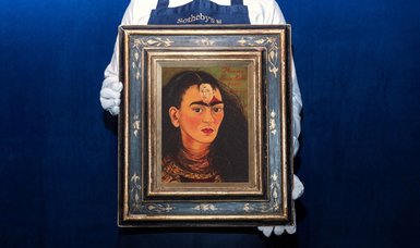 Frida Kahlo self-portrait set to smash records at auction