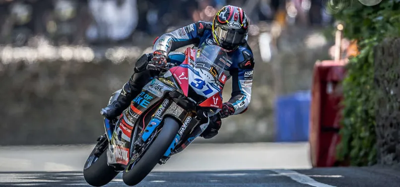 Dead Tt Rider Spanish rider dies at Isle of Man TT races