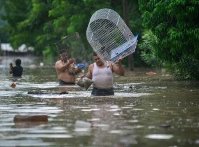 At least 41 dead in Mexico floods