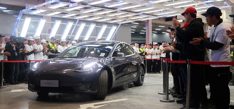 TESLA DELIVERS FIRST CHINA-MADE MODEL 3 SEDANS IN JUST UNDER A YEAR