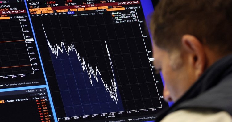 Yabancılar 345,4 milyon dolarlık hisse senedi aldı