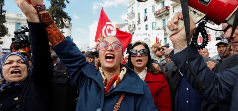 TUNISIAN ACTIVISTS DECRY INTIMIDATION AS VOTE LOOMS