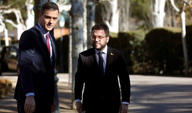 Dialogue with Spain deepens division between Catalan parties