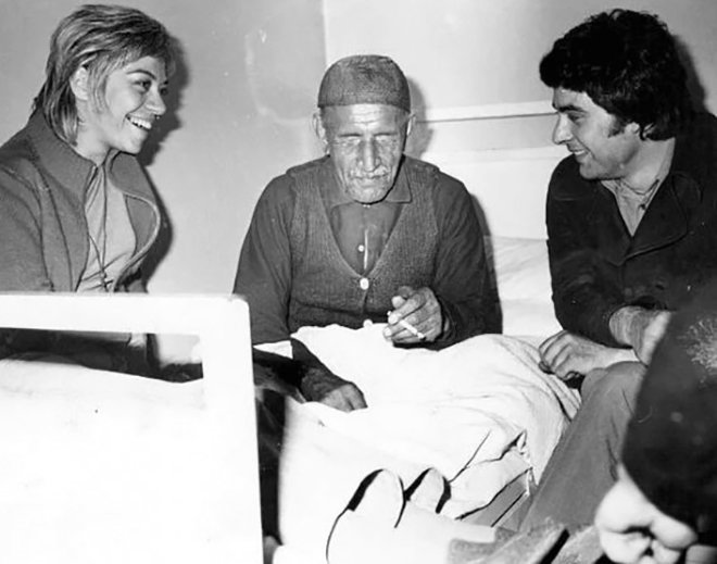 Âşık Veysel’in dünyasını aydınlatan şiirleri