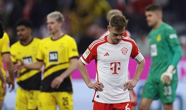 Bayern Munich's title hopes in tatters after 2-0 loss to Dortmund
