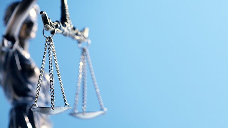 Irz ne demek? İslam’ın insana verdiği temel haklar nelerdir? Peygamberimiz kişilik hakları için neler söyledi? Günümüzde kişilik hakları nelerdir?