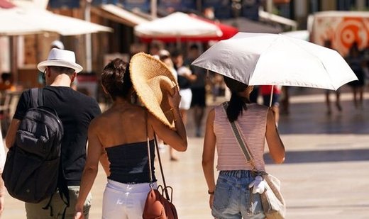 Temperature records broken across different regions of the world