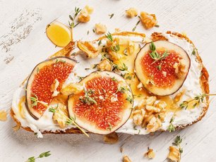 Fethiye Kaya İnciri ile Ekmek Üstü Peynir