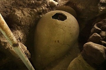 Kazdağları’nda 4 bin yıllık ’küp mezar’ bulundu