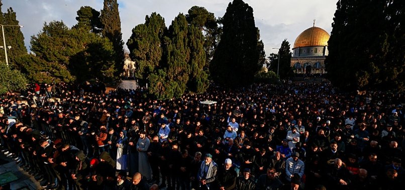 OVER 60,000 PALESTINIANS OFFER EID AL-FITR PRAYER AT AL-AQSA MOSQUE