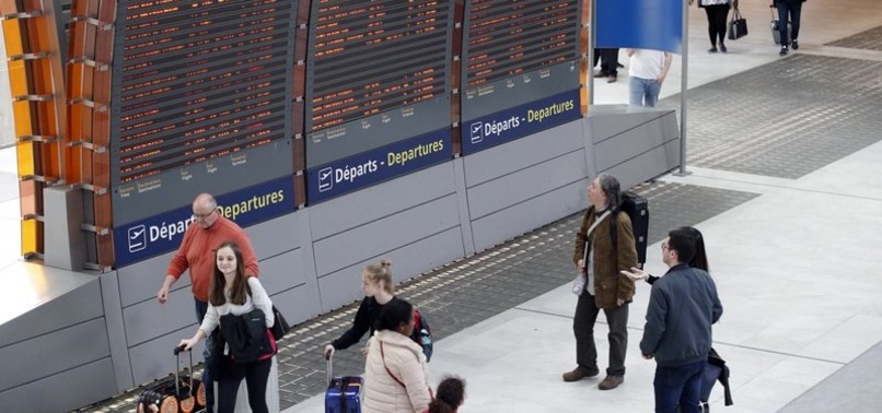 2 ARRESTED IN PARIS AFTER PULLING OUT DUMMY GUNS AT CHARLES DE GAULLE AIRPORT