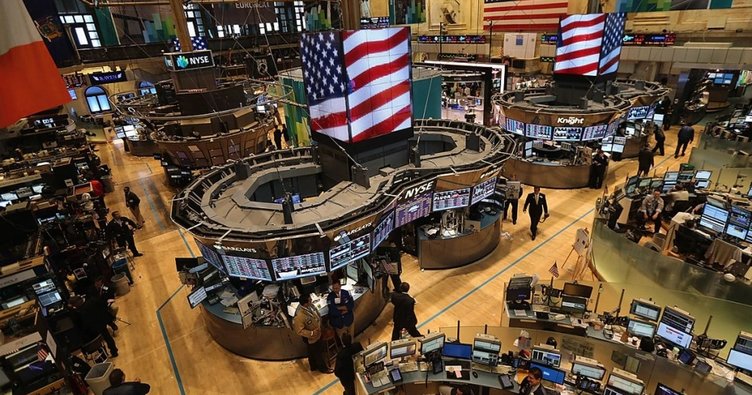 Wall Street’te satış dalgası! ABD borsaları büyüme ve istihdam endişeleriyle sert düştü
