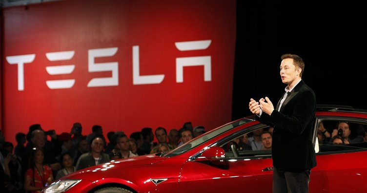 Elon Musk 3,95 milyar dolar tutarında Tesla hissesi sattı
