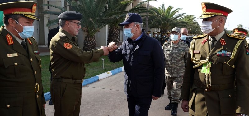 Turkish defense chief meets top Libyan officials to hold high-level talks