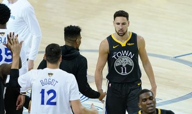 Warriors fighting for playoff positioning; Kings working to stay alive