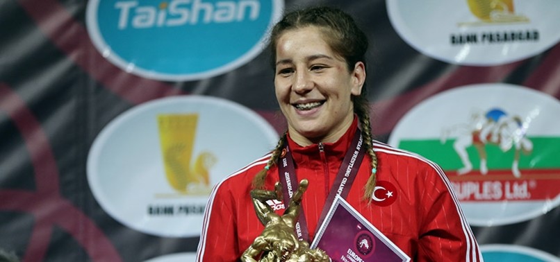 TURKISH WOMAN WRESTLER WINS GOLD IN EUROPEAN CHAMPIONSHIP