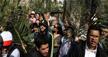 Thousands of pilgrims mark Palm Sunday in Jerusalem
