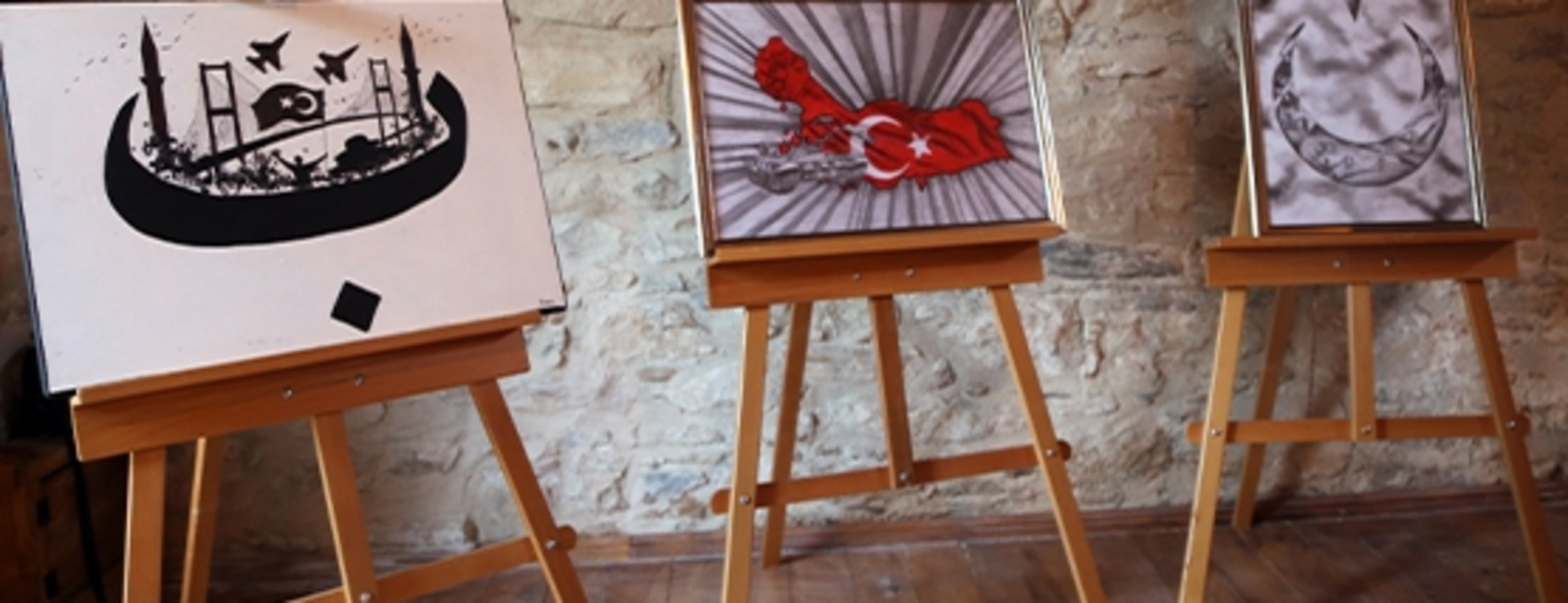 Muğla’da Stratonikeia Antik Kenti’nde Türkiye Yüz Yılının Kahramanları resim sergisi düzenlendi