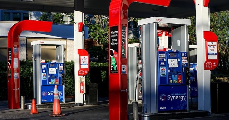 ABD’de benzin fiyatları son yılların dibine indi