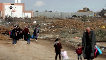 Gazze’de Uzun Yakıt Kuyrukları Oluştu