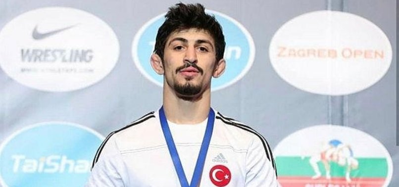 TURKEY WINS 1 GOLD, 7 BRONZE IN JUNIOR WORLD WRESTLING