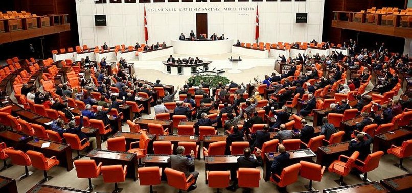 74 INDEPENDENT CANDIDATES EYE TURKISH PARLIAMENT SEATS
