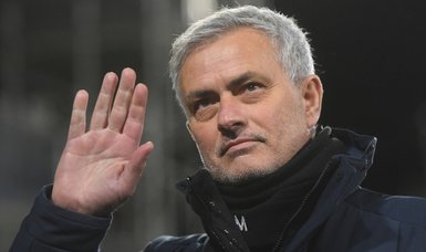 Tottenham sack manager Jose Mourinho