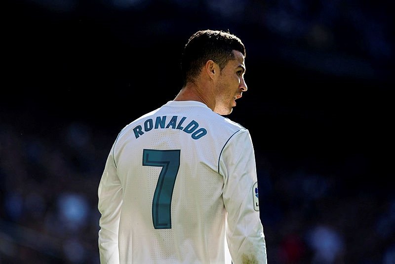 CRİSTİANO RONALDO JUVENTUS’A TRANSFER OLDU