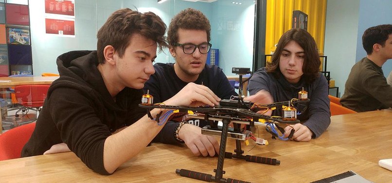 YOUNG TECHIES SPURRED TO ENTER ISTANBUL FEST CONTESTS