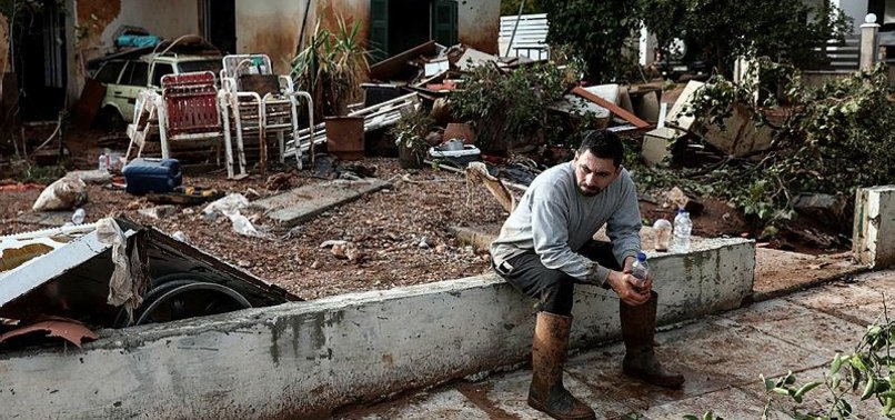 ATHENS FLOOD DEATH TOLL RISES TO 21
