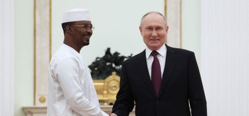 RUSSIAN PRESIDENT MEETS CHAD LEADER IN MOSCOW