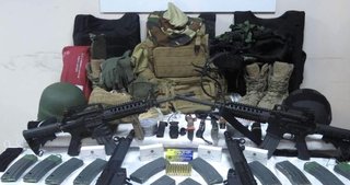 FETÖ’cü eski komandonun evinden cephanelik çıktı!