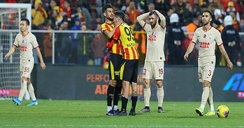Galatasaray fall away in title race after 2-1 loss to Göztepe