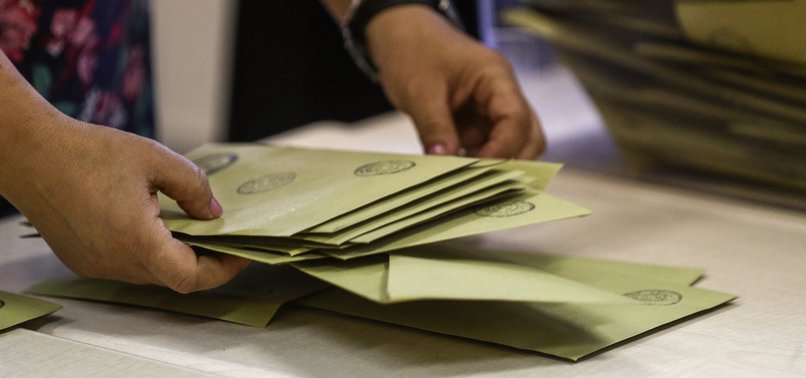 VOTING ENDS IN ISTANBULS MAYORAL ELECTION RERUN