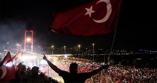 ABD’den skandal 15 Temmuz yasağı