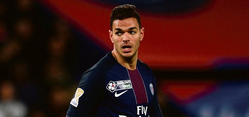 BEN ARFA BACK TRAINING WITH PSG FIRST TEAM