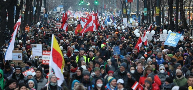 40,000 PEOPLE PROTEST AGAINST COVID-19 MEASURES IN VIENNA