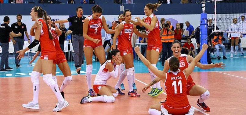 TURKEY SET FOR SEMIFINALS IN TOP EURO VOLLEYBALL BOUT