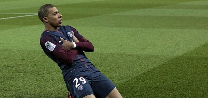 KYLIAN MBAPPÉ TO STAY AT PSG AFTER REJECTING REAL MADRID