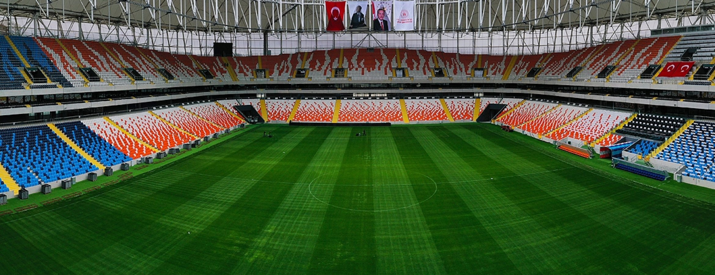 Tarihi maç: 23 oyuncu kırmızı kart gördü