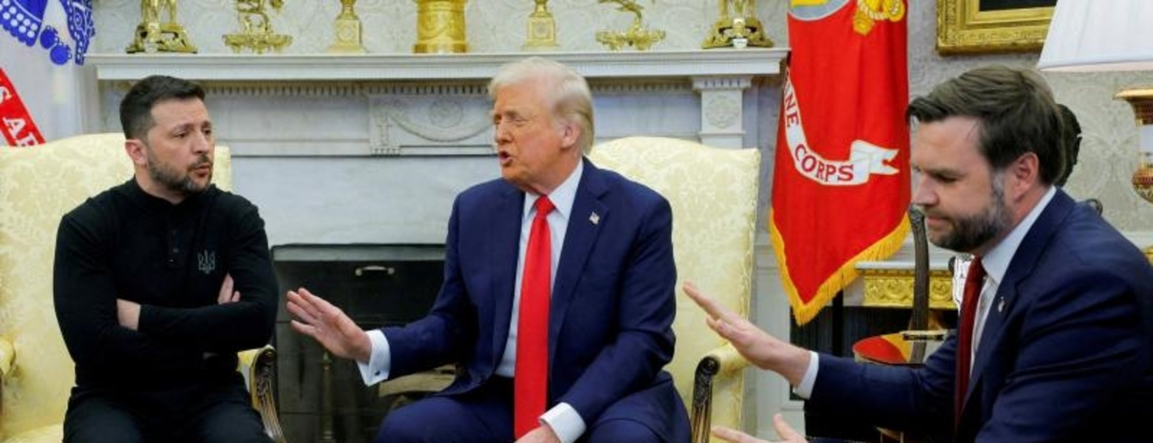 Trump ile Zelenskiy, Oval Ofis’te kameralar önünde tartıştı